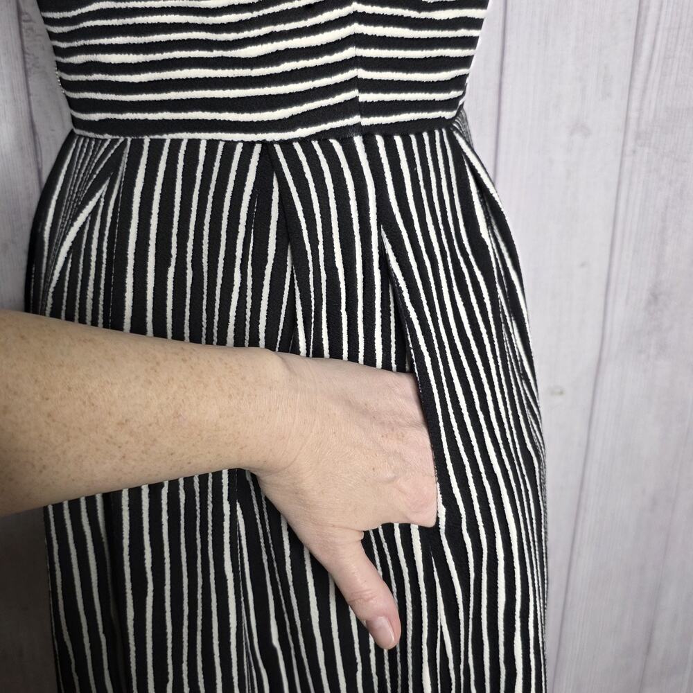 LuLaRoe Amelia Black White Stripe Fit Flare Dress XL Pockets - Picture 2 of 5